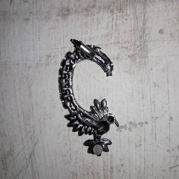 Silver Blue Crystal Bird Ear Cuff Wrap Earring - Picture 3 of 4